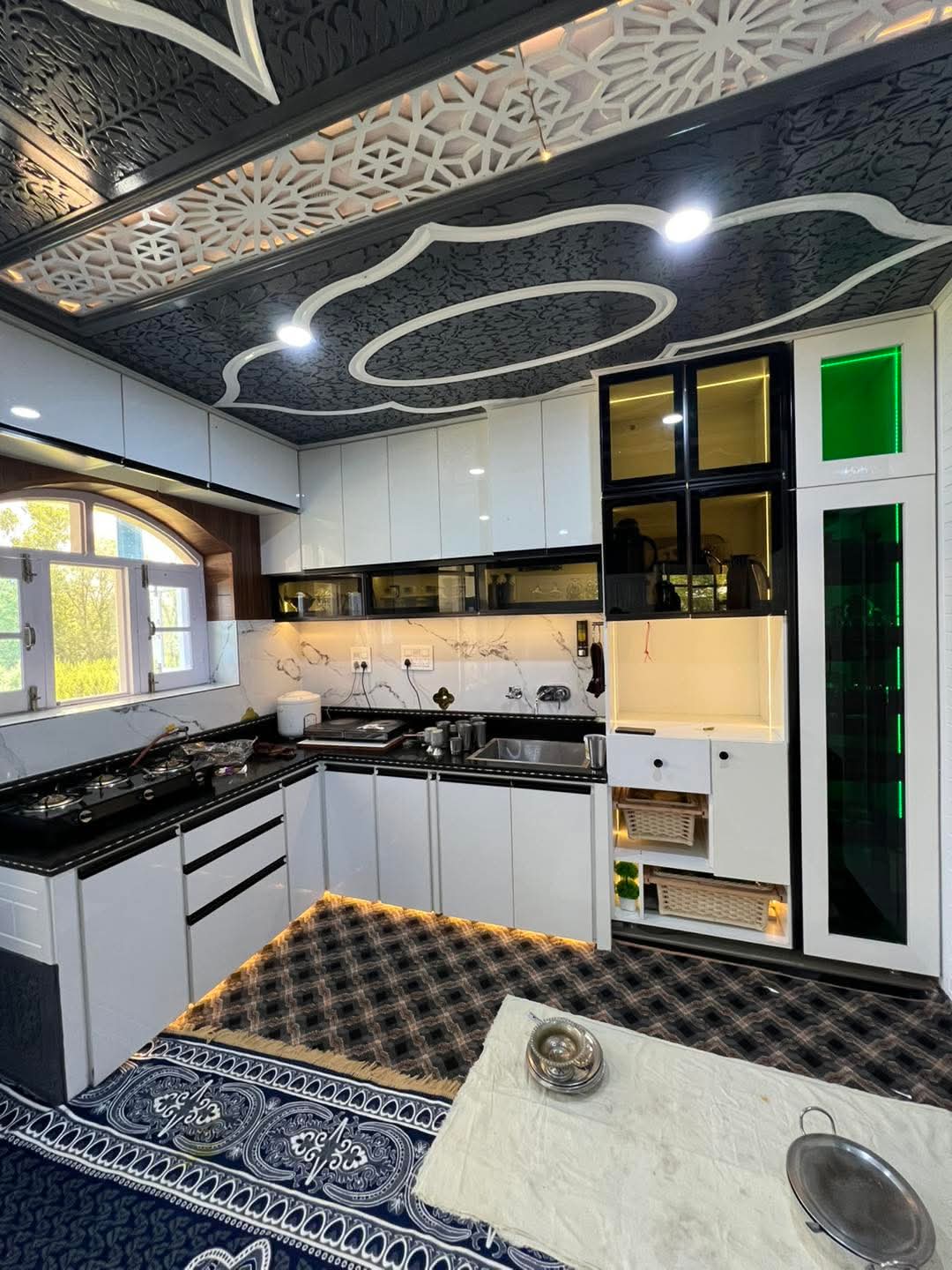 Modern Modular Kitchen Design
